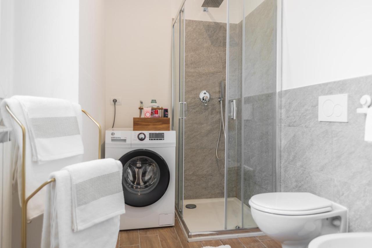Lora Apartment,Free Private Parking, Self Check In,1 科莫 外观 照片