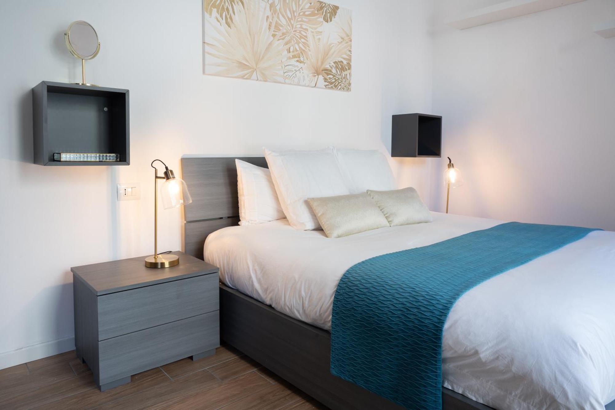 Lora Apartment,Free Private Parking, Self Check In,1 科莫 外观 照片
