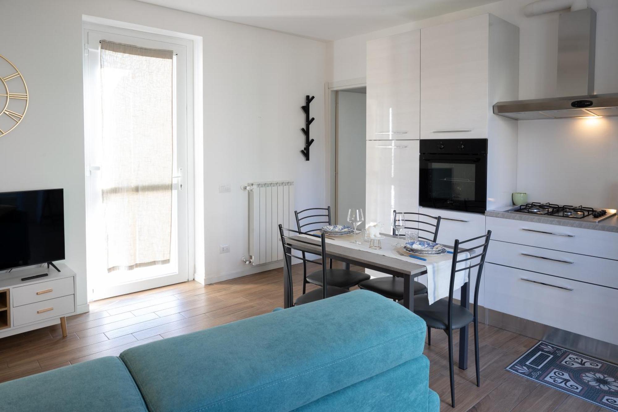 Lora Apartment,Free Private Parking, Self Check In,1 科莫 外观 照片
